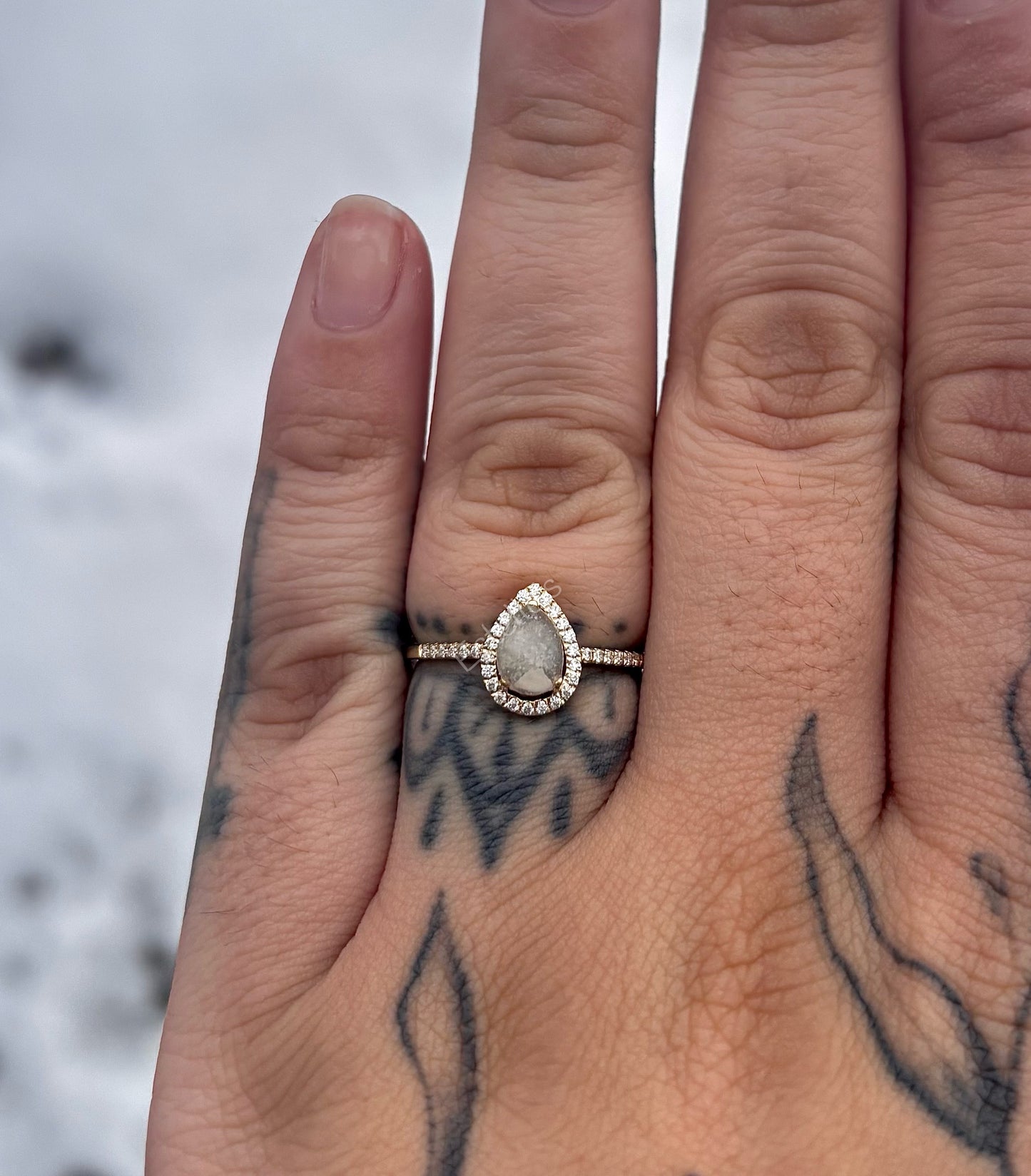 Golden Teardrop Ring