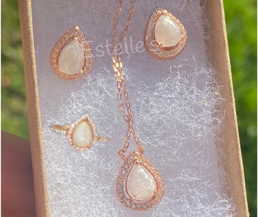 Classic Teardrop Set